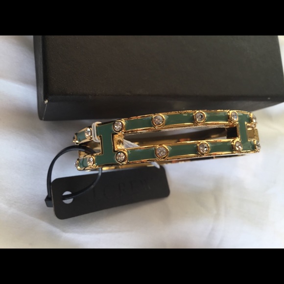 J. Crew Jewelry - J Crew NWT 6-7 bracelet Mint Condition. Must Bundle